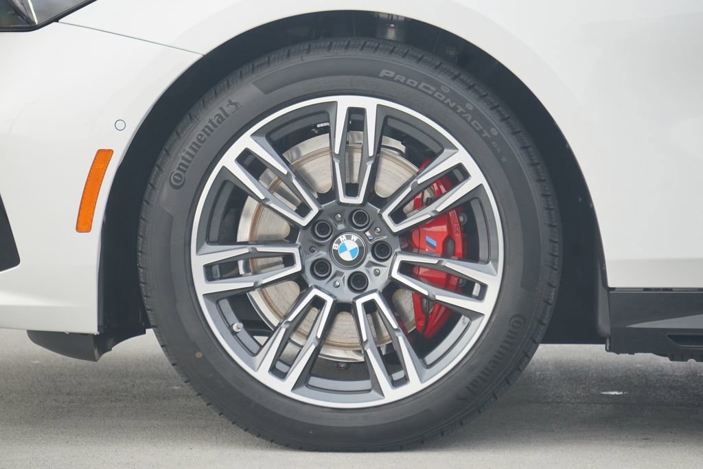New 2026 BMW 530i xDrive w/ M Sport Package image 5