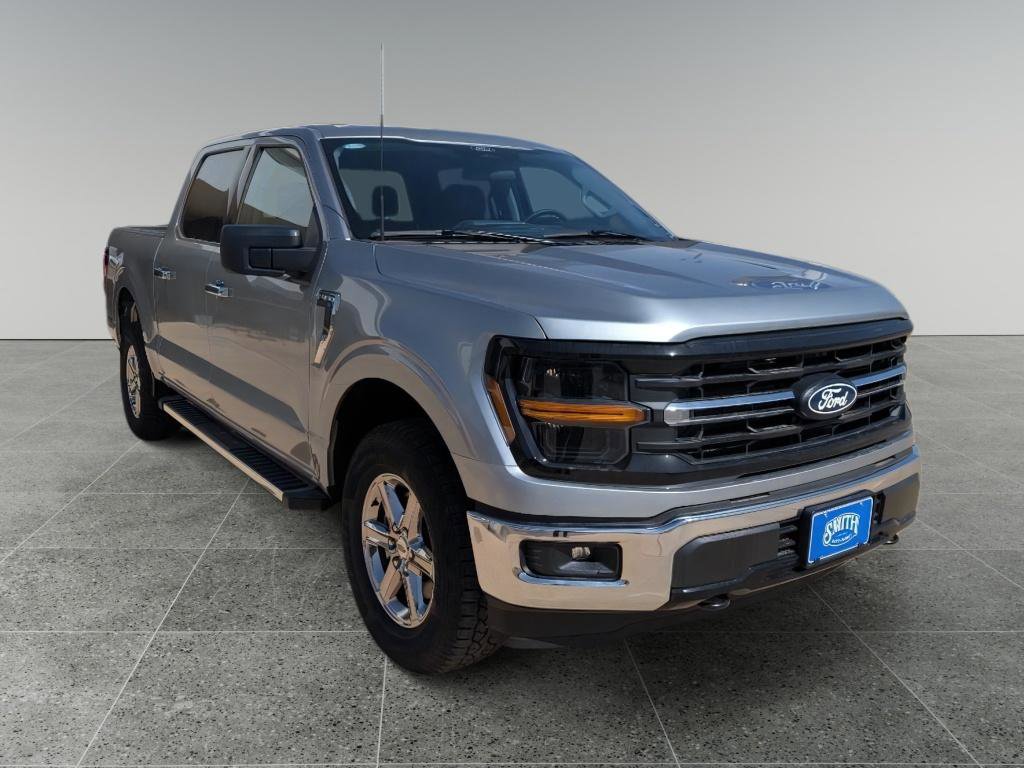New 2025 Ford F150 XLT w/ Equipment Group 301A Standard