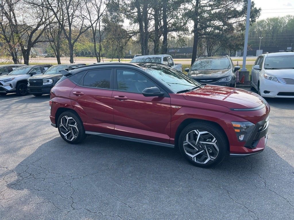 Used 2024 Hyundai Kona N Line image 12