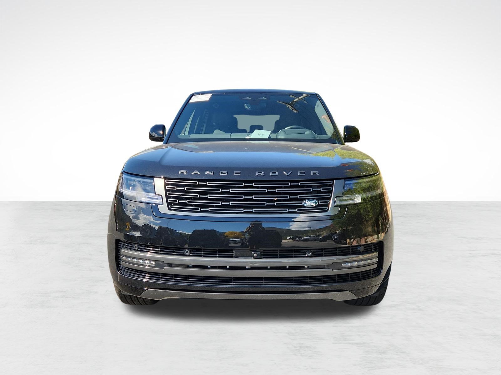 New 2027 Land Rover Range Rover Long Wheelbase SE AWD/4WD image 5