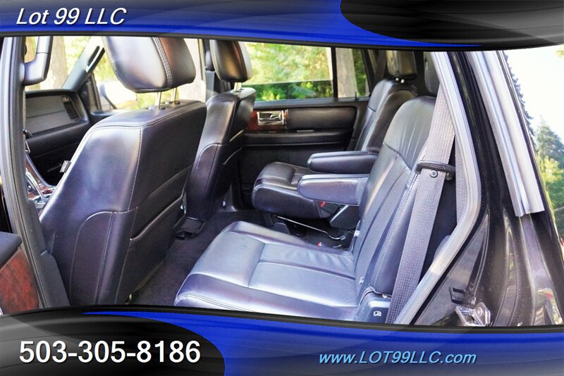 Used 2017 Lincoln Navigator Select AWD/4WD image 15