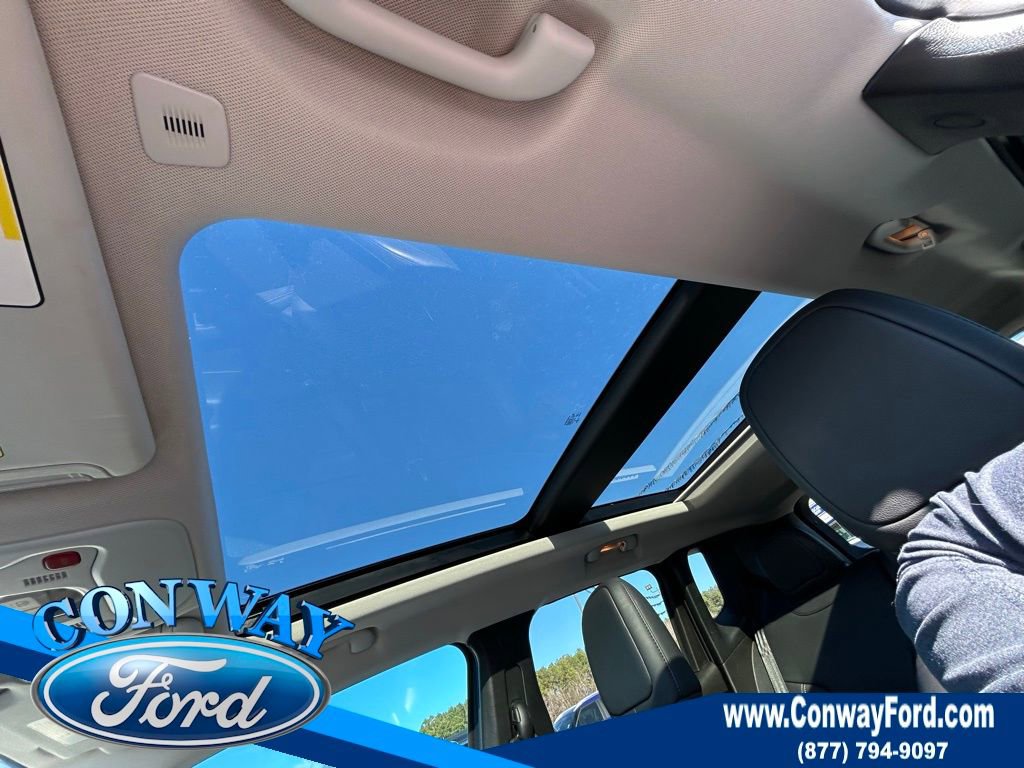 Used 2022 Jeep Renegade Limited w/ Sun, Sound & Wheels Group image 34