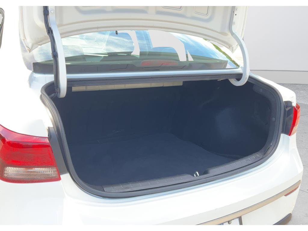 Used 2022 Kia Rio LX FWD image 19