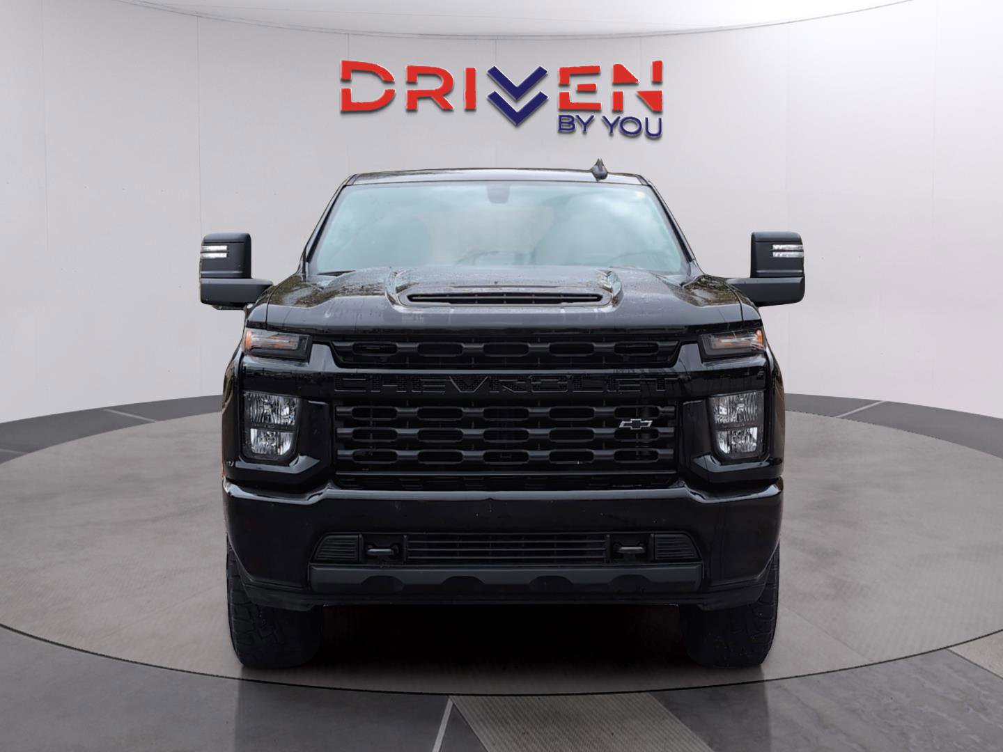 Used 2023 Chevrolet Silverado 2500 Custom w/ Custom Value Package image 8