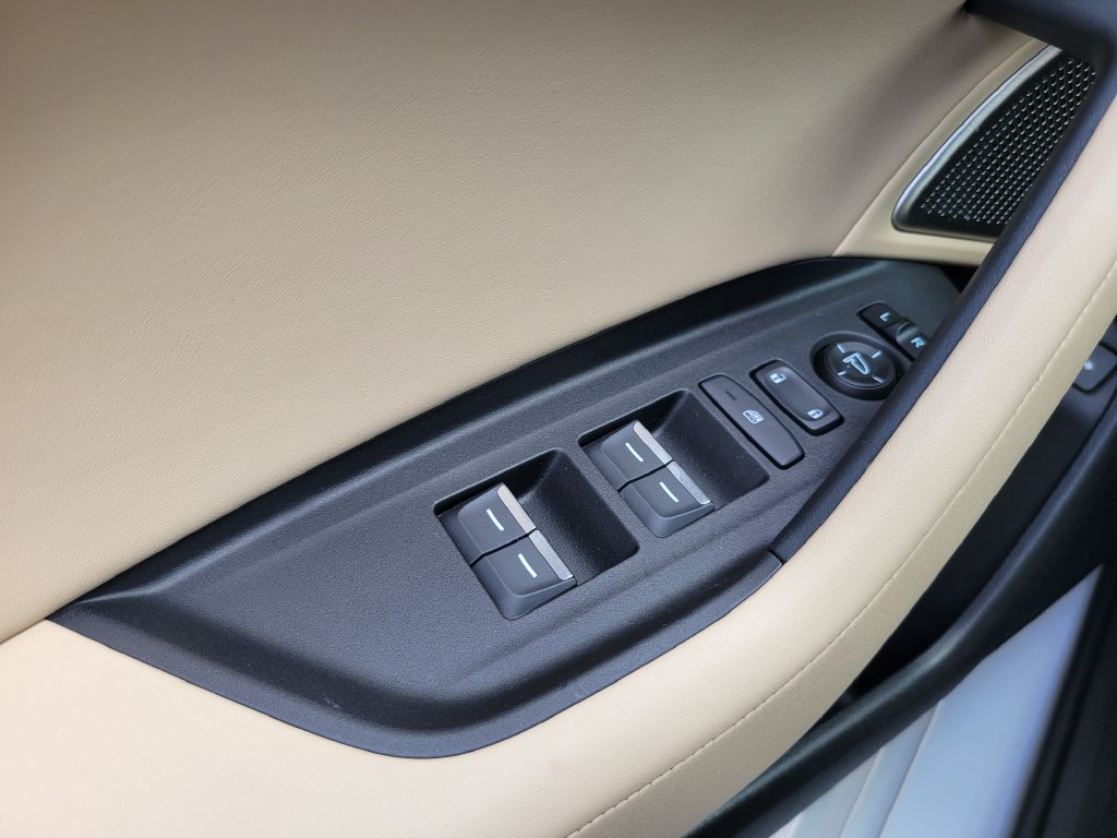 Used 2025 Acura TLX w/ Technology Package FWD image 20