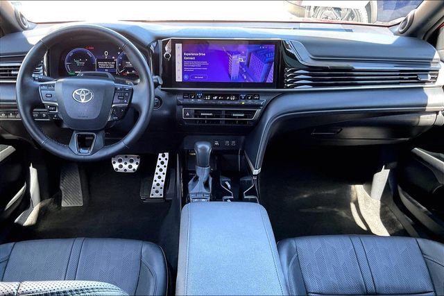 Used 2025 Toyota Camry XSE w/ Premium Plus Package image 15