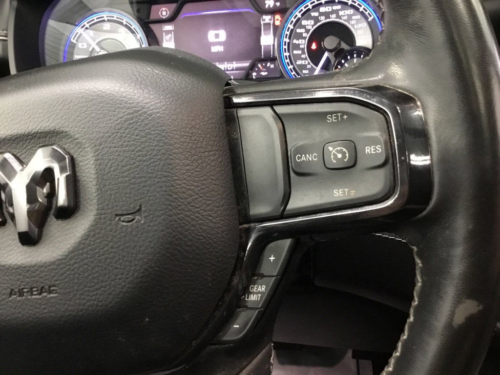 Used 2022 RAM 1500 Limited w/ Body Color Bumper Group AWD/4WD image 39