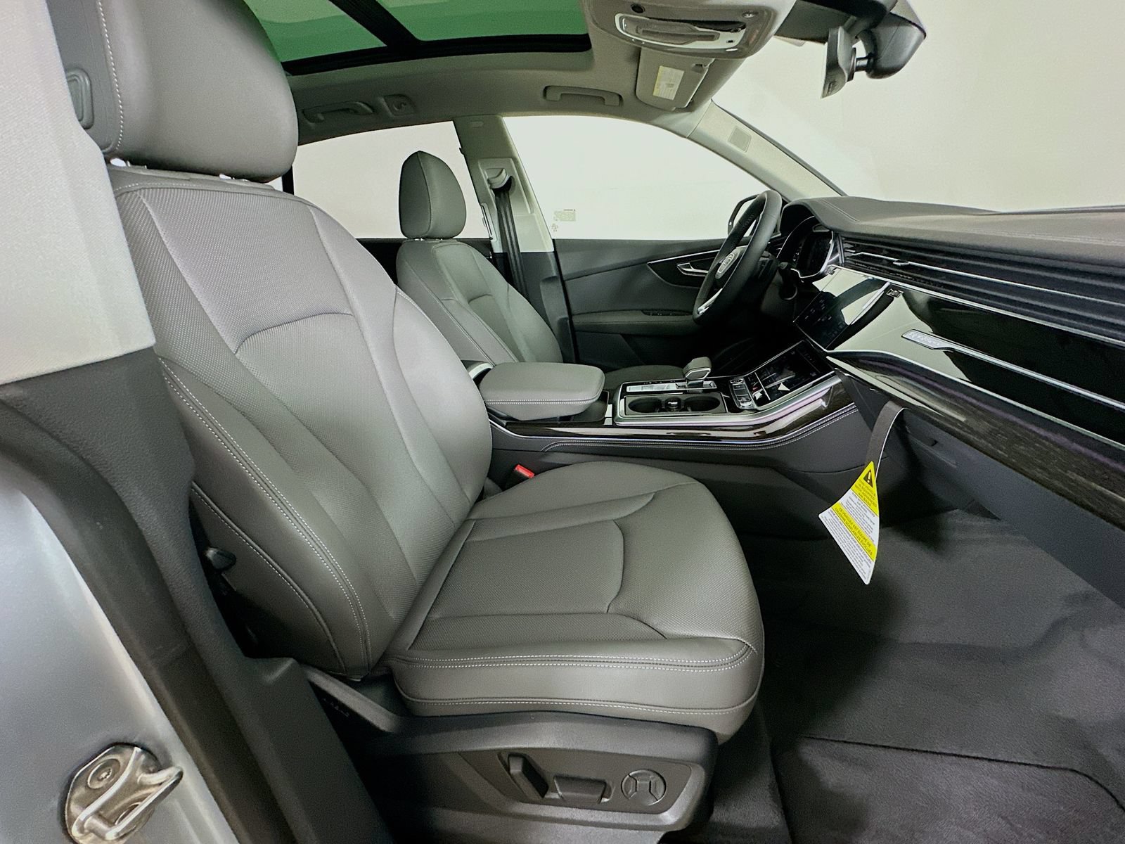 New 2026 Audi Q8 Premium Plus AWD/4WD image 45