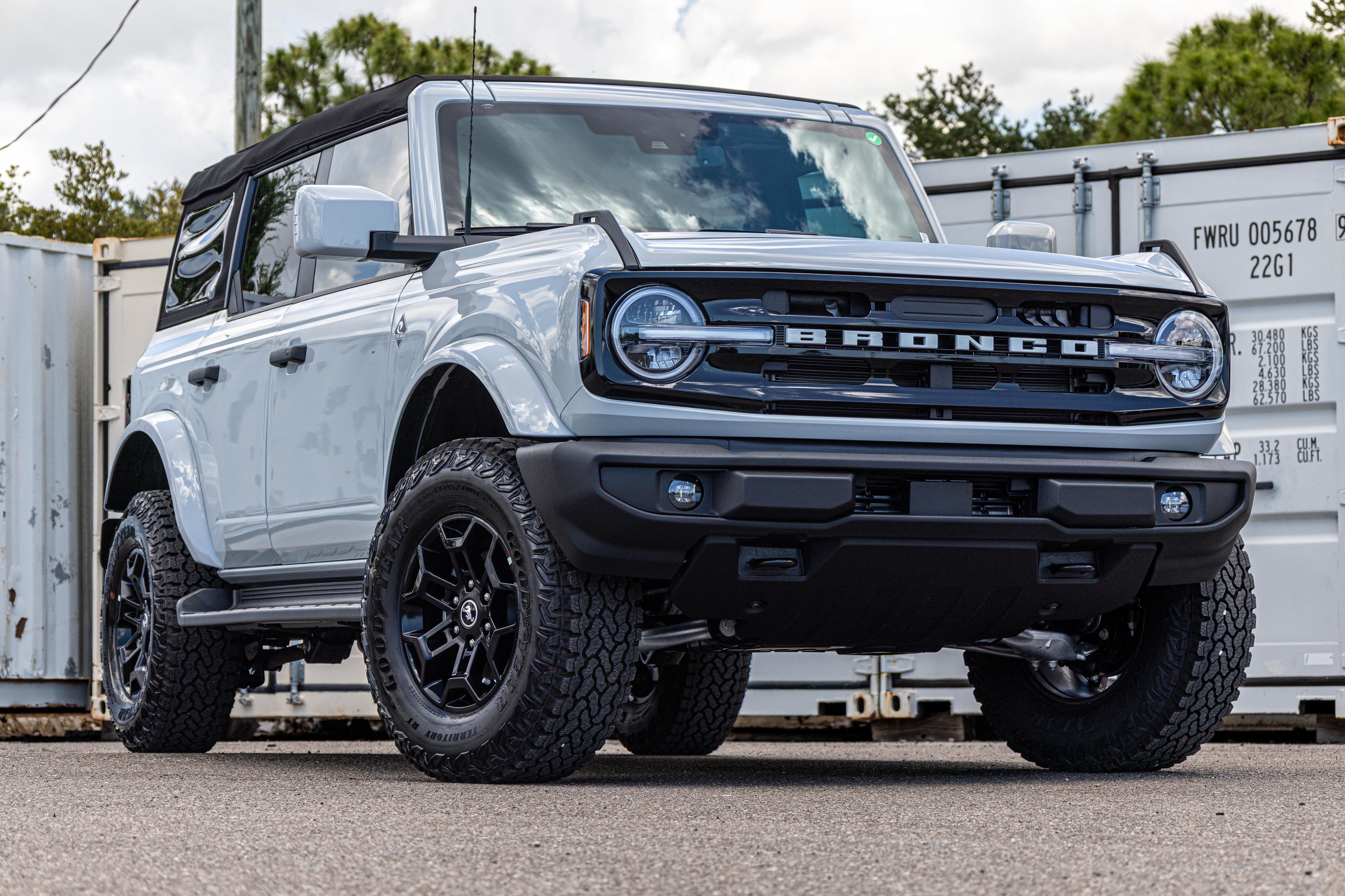 New 2026 Ford Bronco Outer Banks