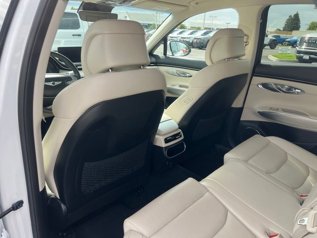 Used 2023 Genesis GV70 2.5T w/ Select Package AWD/4WD image 37
