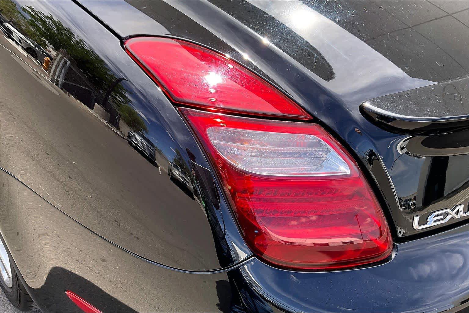 Used 2008 Lexus SC 430 Convertible RWD image 25