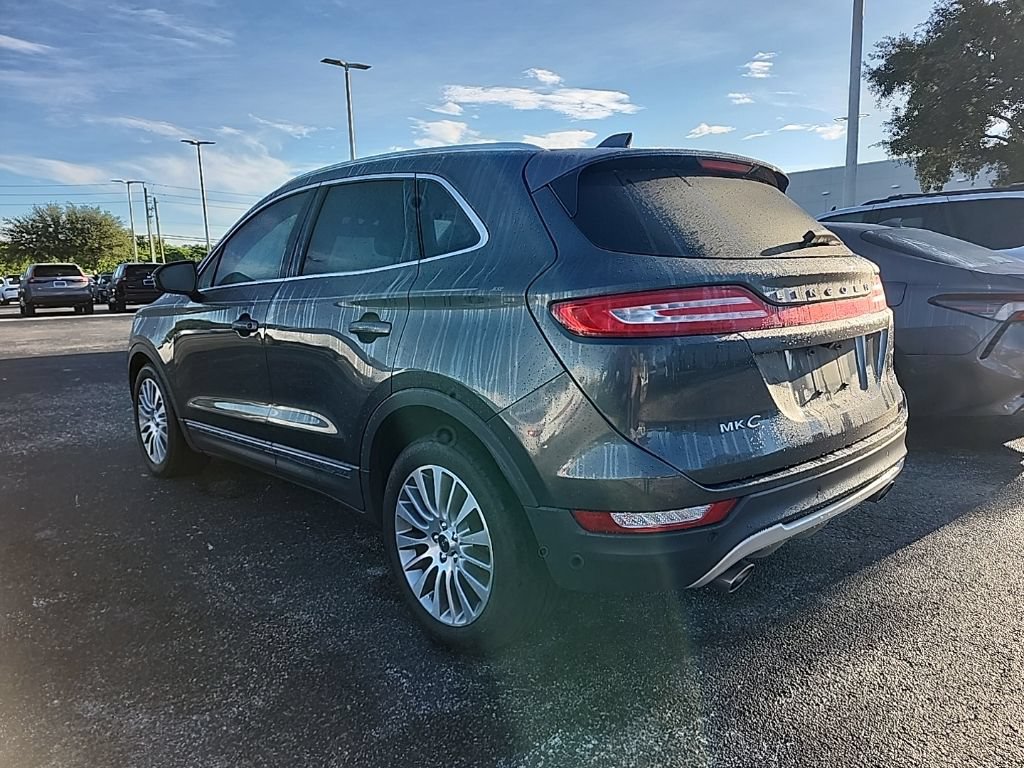 Used 2017 Lincoln MKC Reserve FWD image 4