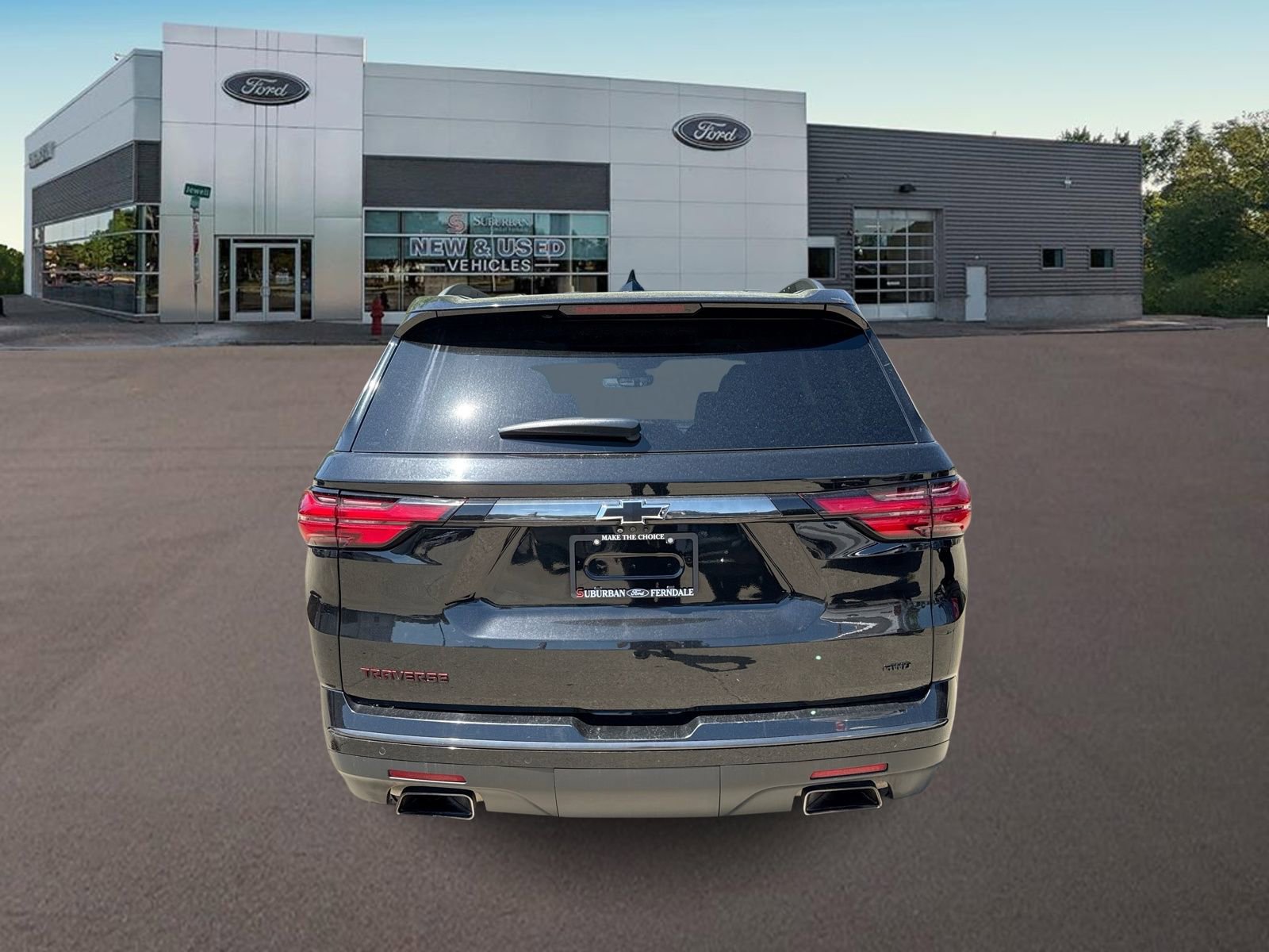 Used 2022 Chevrolet Traverse Premier w/ Redline Edition AWD/4WD image 10