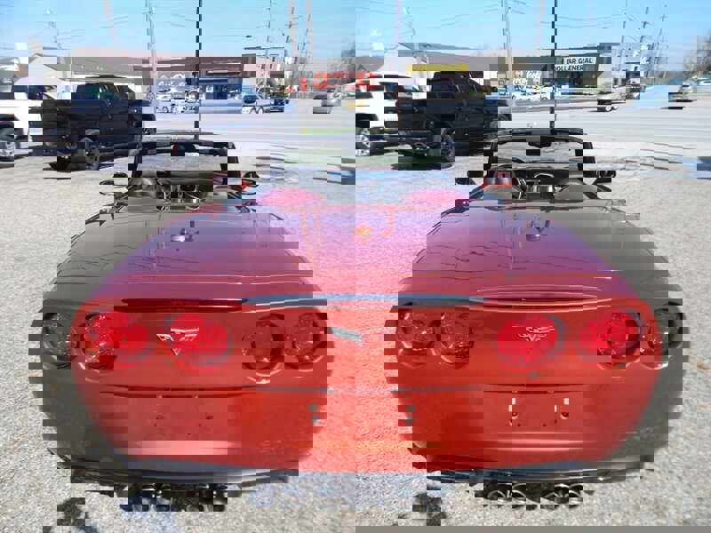 Used 2005 Chevrolet Corvette Convertible w/ Preferred Equipment Group image 9