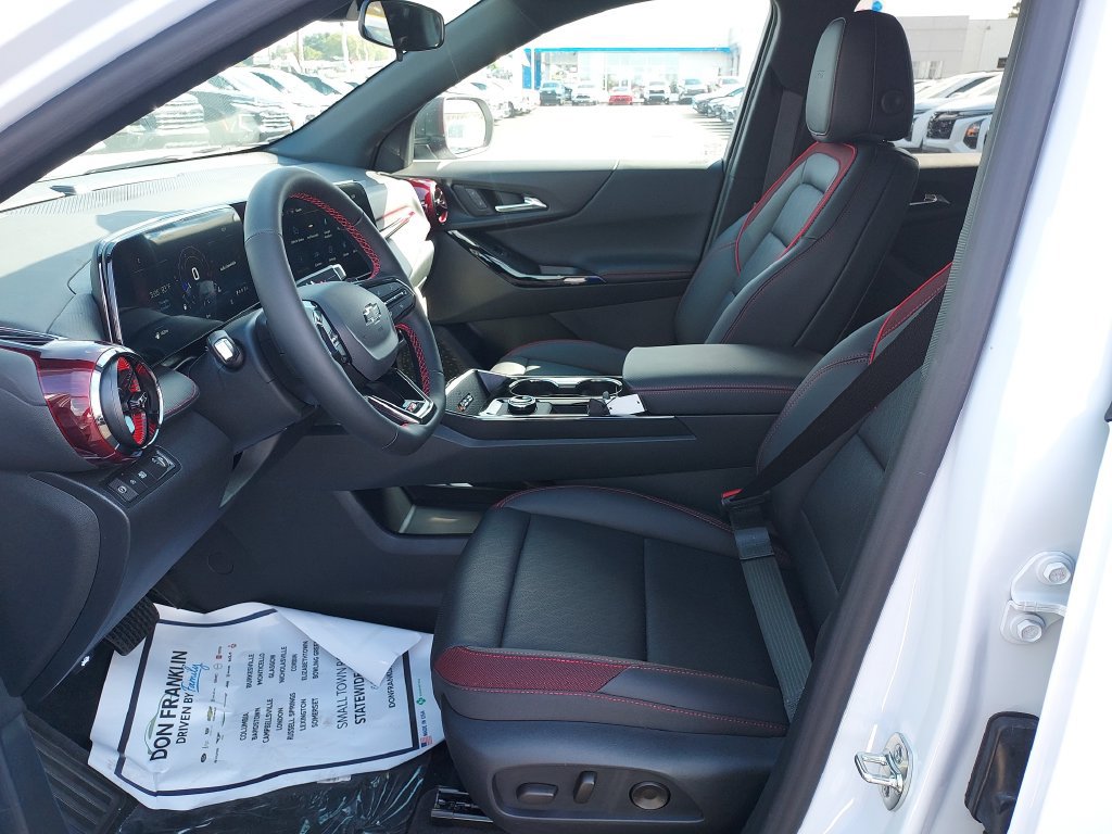 New 2027 Chevrolet Equinox RS w/ Convenience Package III FWD image 13