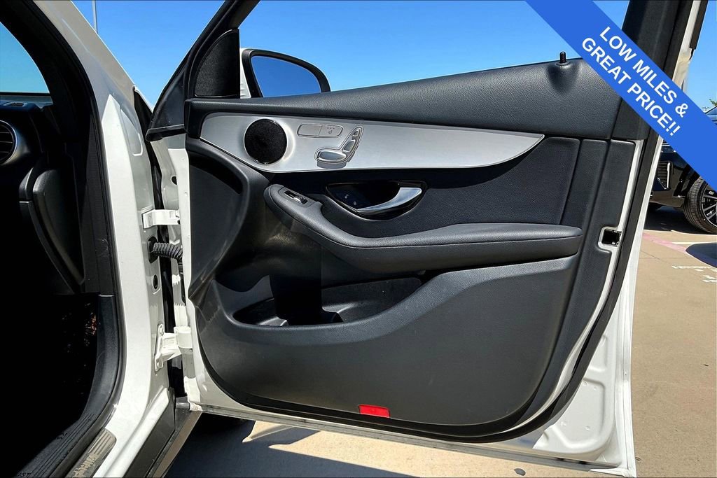 Used 2022 Mercedes-Benz GLC 300 image 25