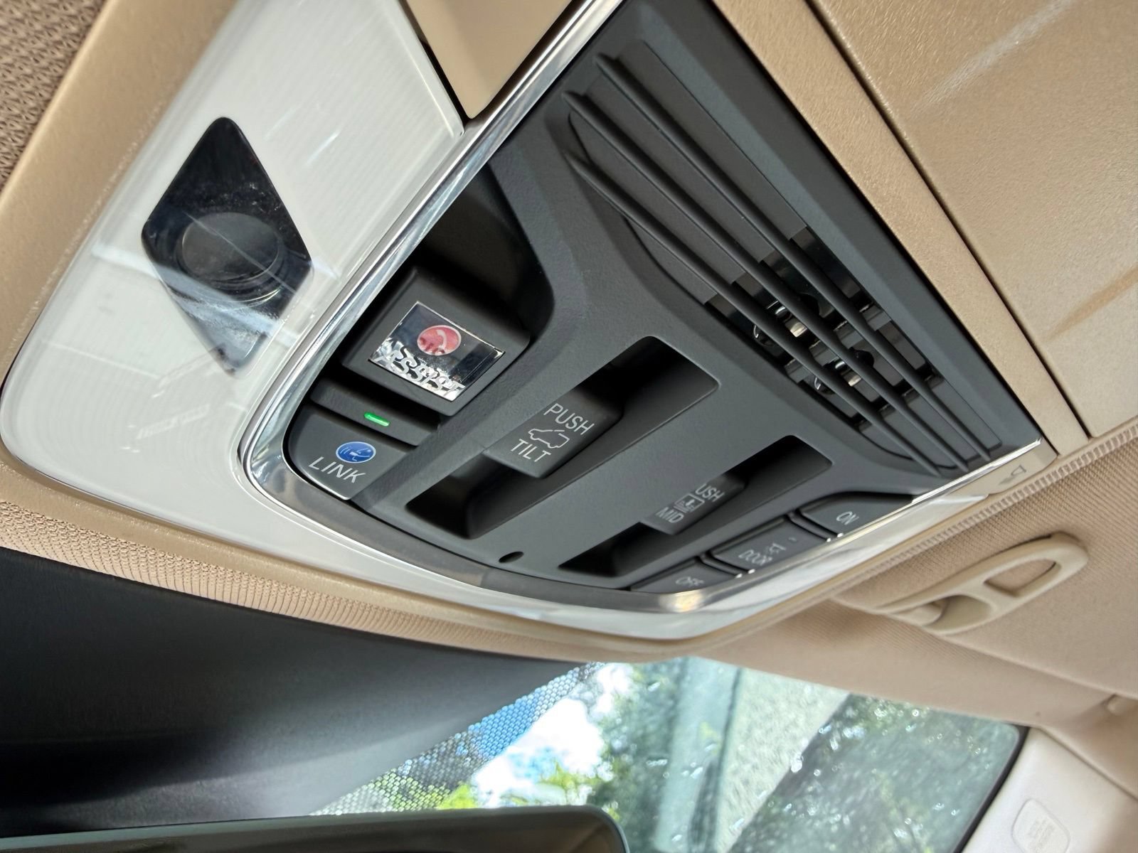 Used 2022 Acura MDX FWD image 18