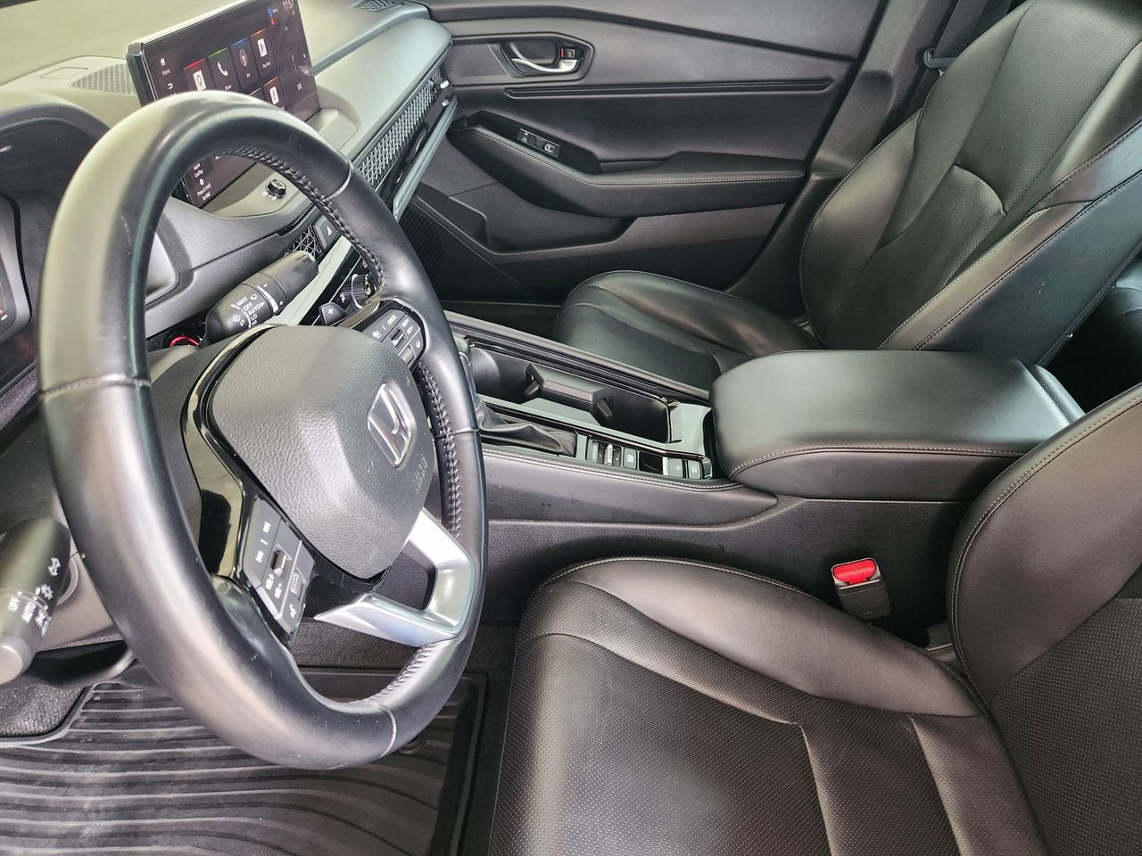 Certified 2023 Honda Accord Touring image 12