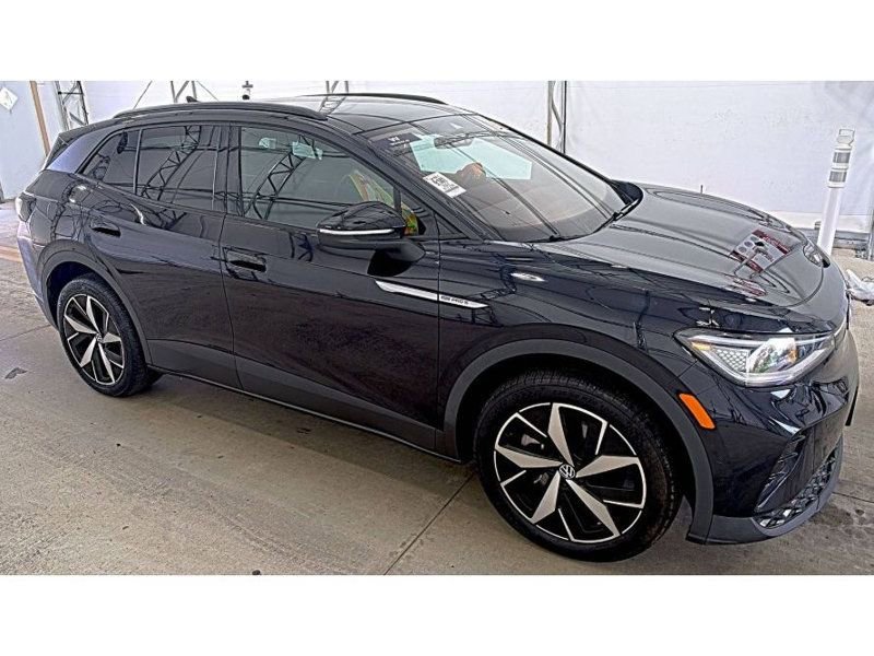 Used 2024 Volkswagen ID.4 Pro S AWD/4WD image 3
