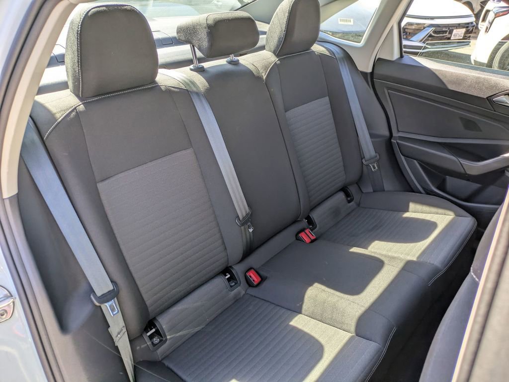 Used 2025 Volkswagen Jetta S image 27