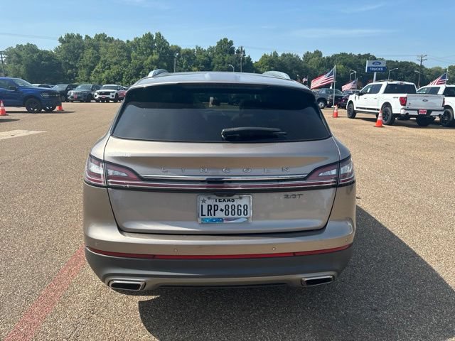 Used 2019 Lincoln Nautilus Reserve FWD image 10