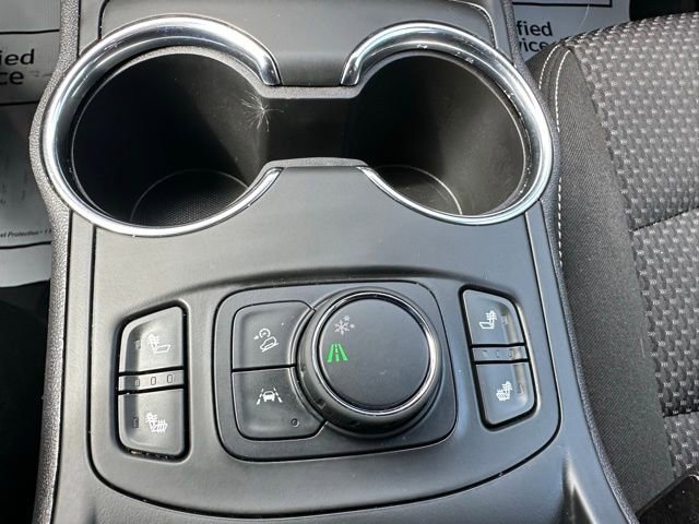 Used 2023 GMC Terrain SLE w/ Driver Convenience Package image 47