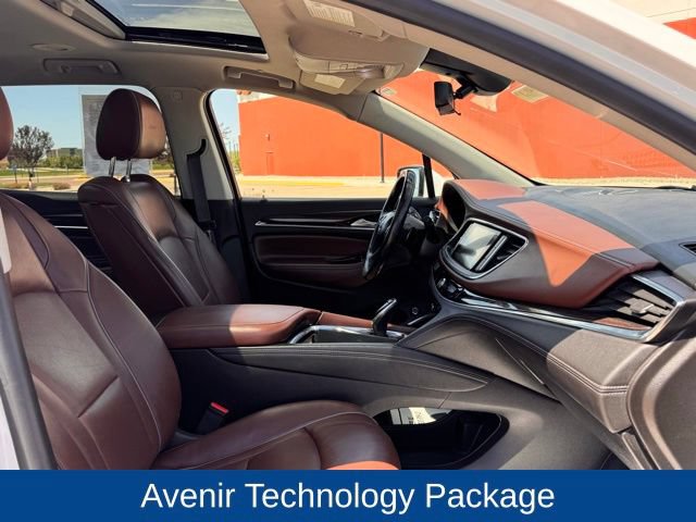 Used 2021 Buick Enclave Avenir w/ Avenir Technology Package AWD/4WD image 25