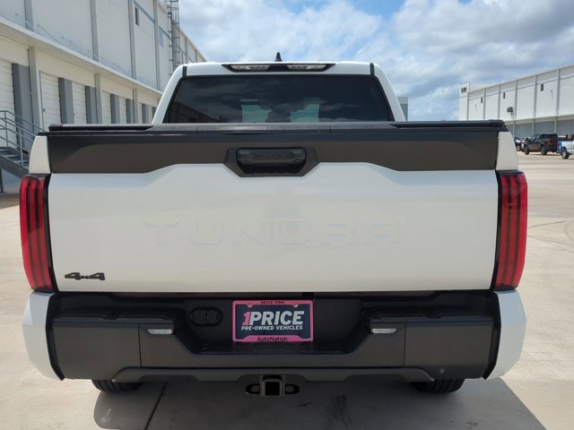 Used 2025 Toyota Tundra SR w/ SR Tow Package AWD/4WD image 8