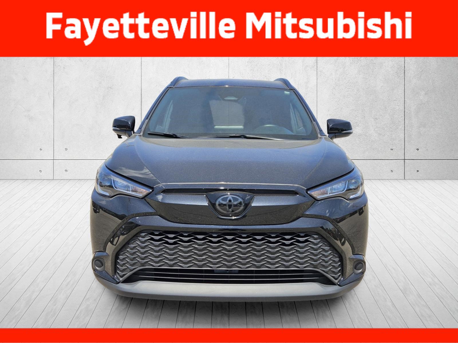 Used 2024 Toyota Corolla Cross S AWD/4WD image 2