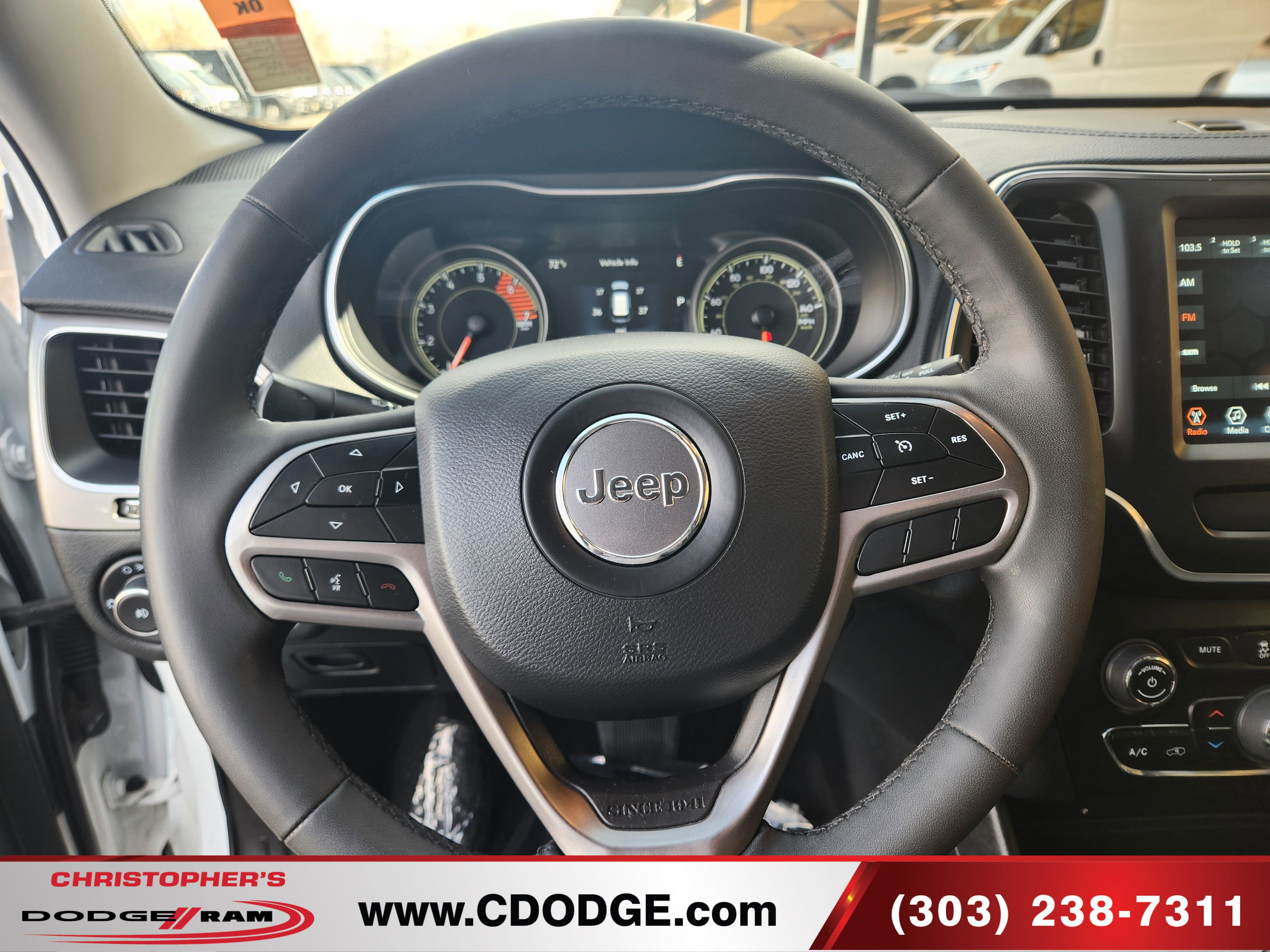 Used 2022 Jeep Cherokee Latitude Lux w/ Sun & Sound Group image 12
