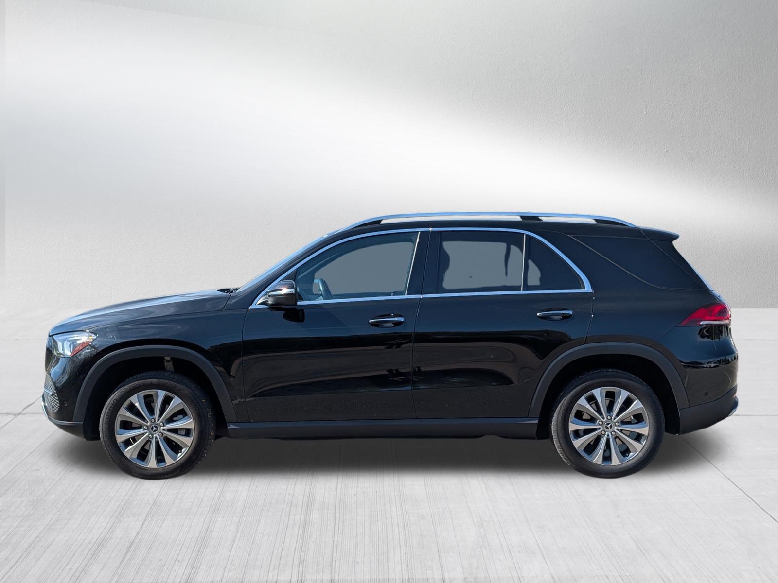 Used 2020 Mercedes-Benz GLE 350 4MATIC image 4
