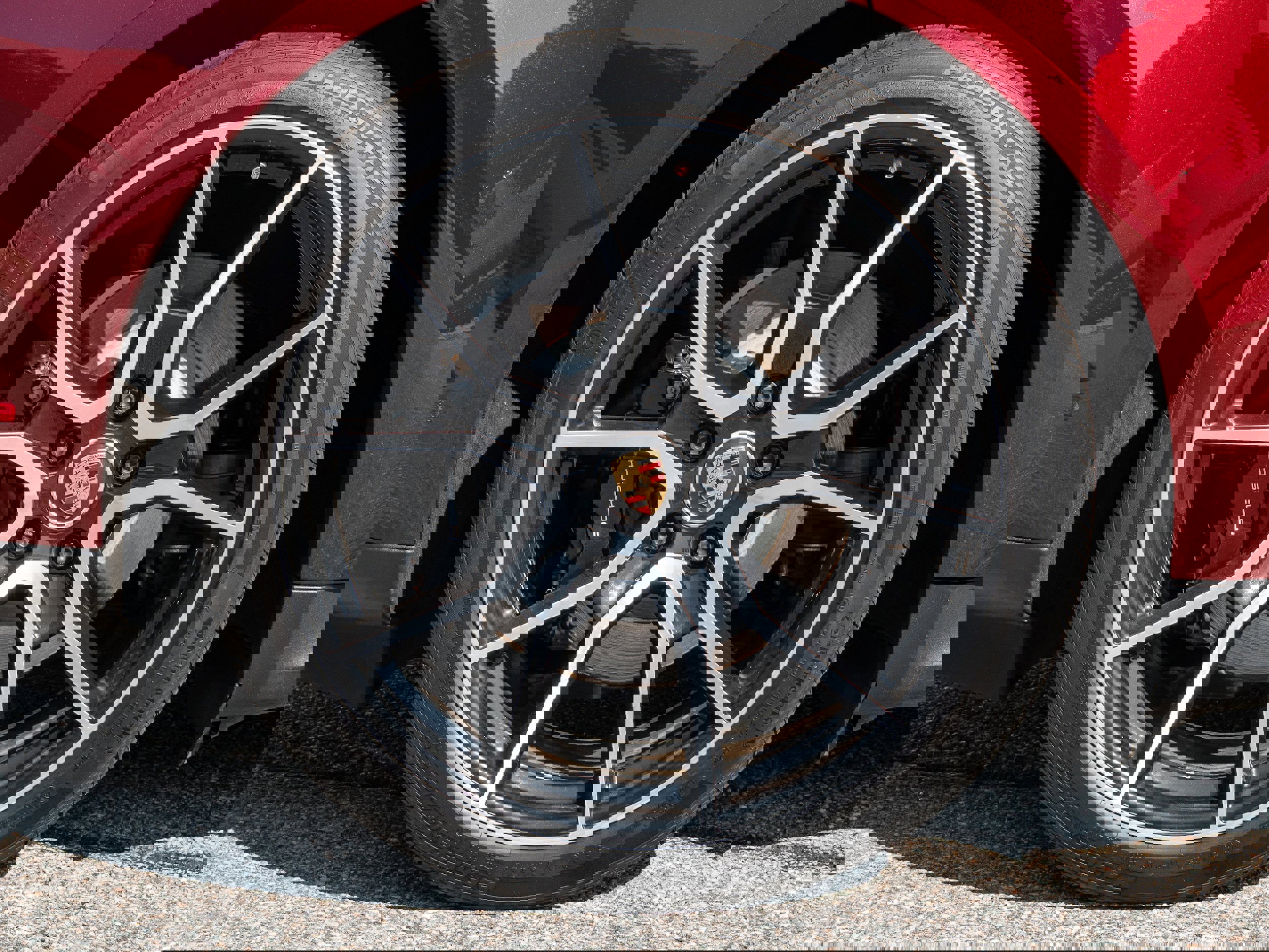 Used 2022 Porsche Taycan 4S image 19