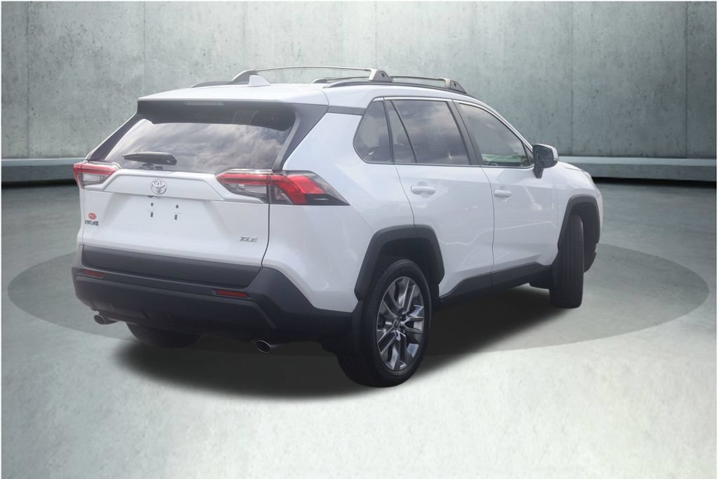 Used 2024 Toyota RAV4 XLE Premium FWD image 24