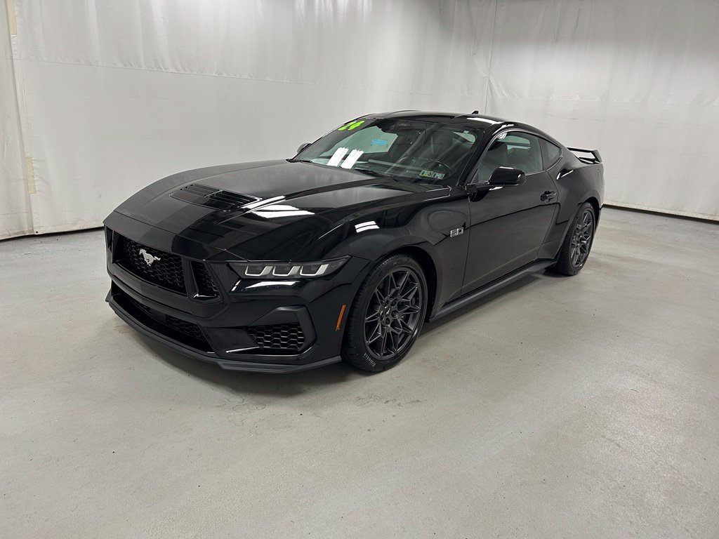 Used 2024 Ford Mustang GT Premium w/ GT Performance Package RWD image 2