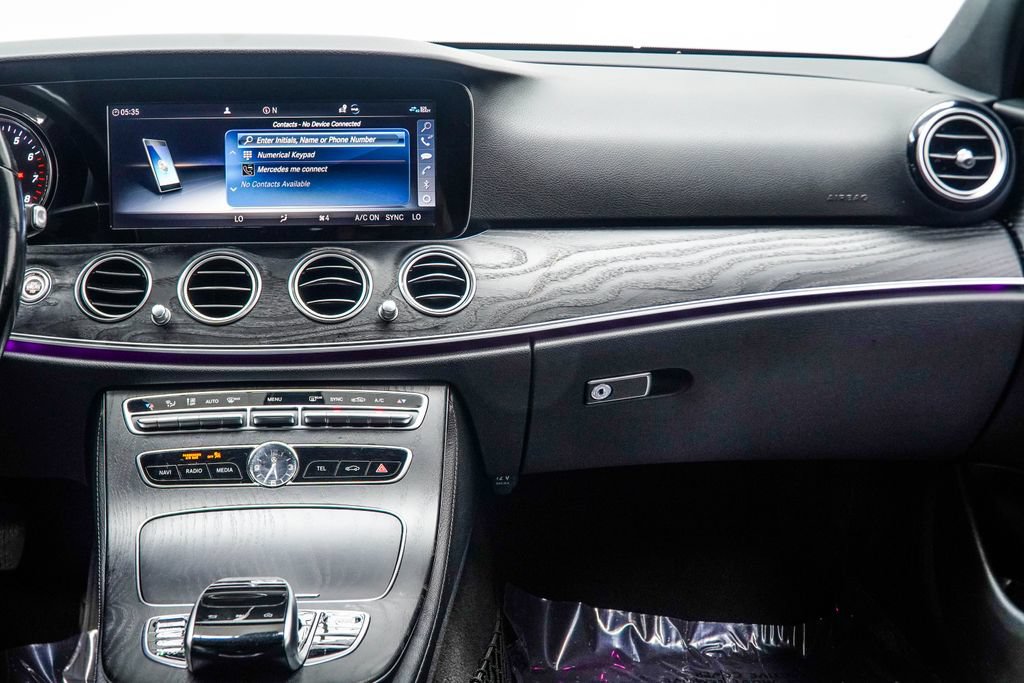 Used 2019 Mercedes-Benz E 300 image 18