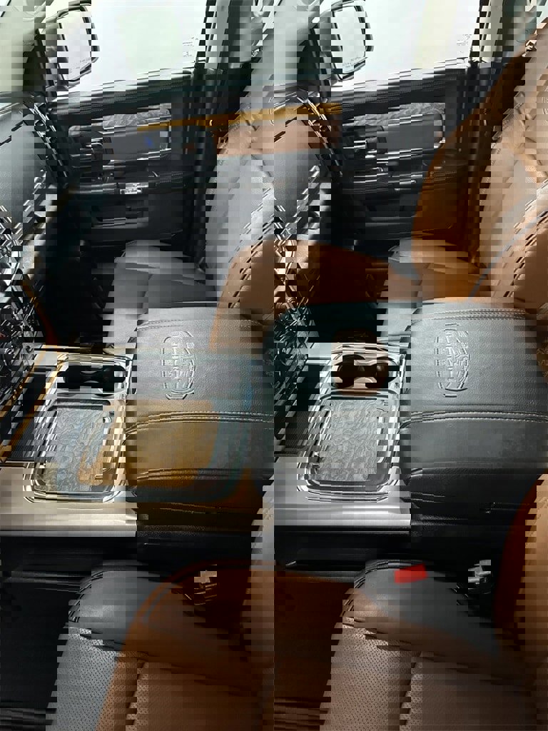 Used 2018 RAM 1500 Laramie Longhorn w/ Convenience Group image 18