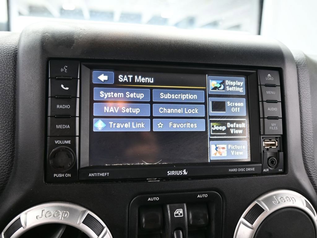 Used 2015 Jeep Wrangler Unlimited Sahara w/ Dual Top Group image 17