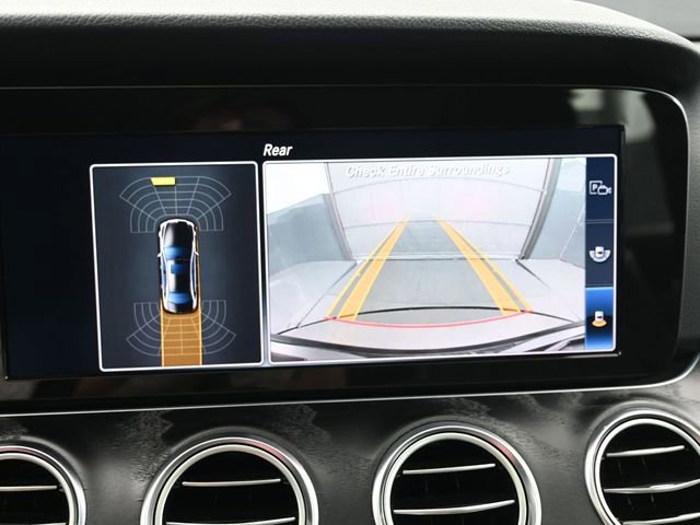 Used 2018 Mercedes-Benz E 300 E 300 image 18