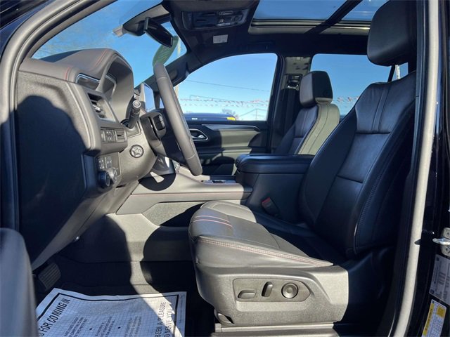 Used 2022 Chevrolet Tahoe RST w/ Luxury Package image 11