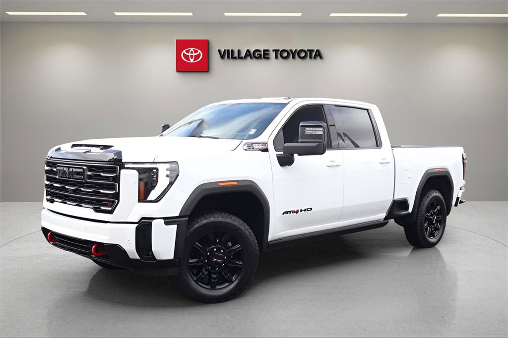 Used 2025 GMC Sierra 2500 AT4 w/ AT4 Premium Plus Package