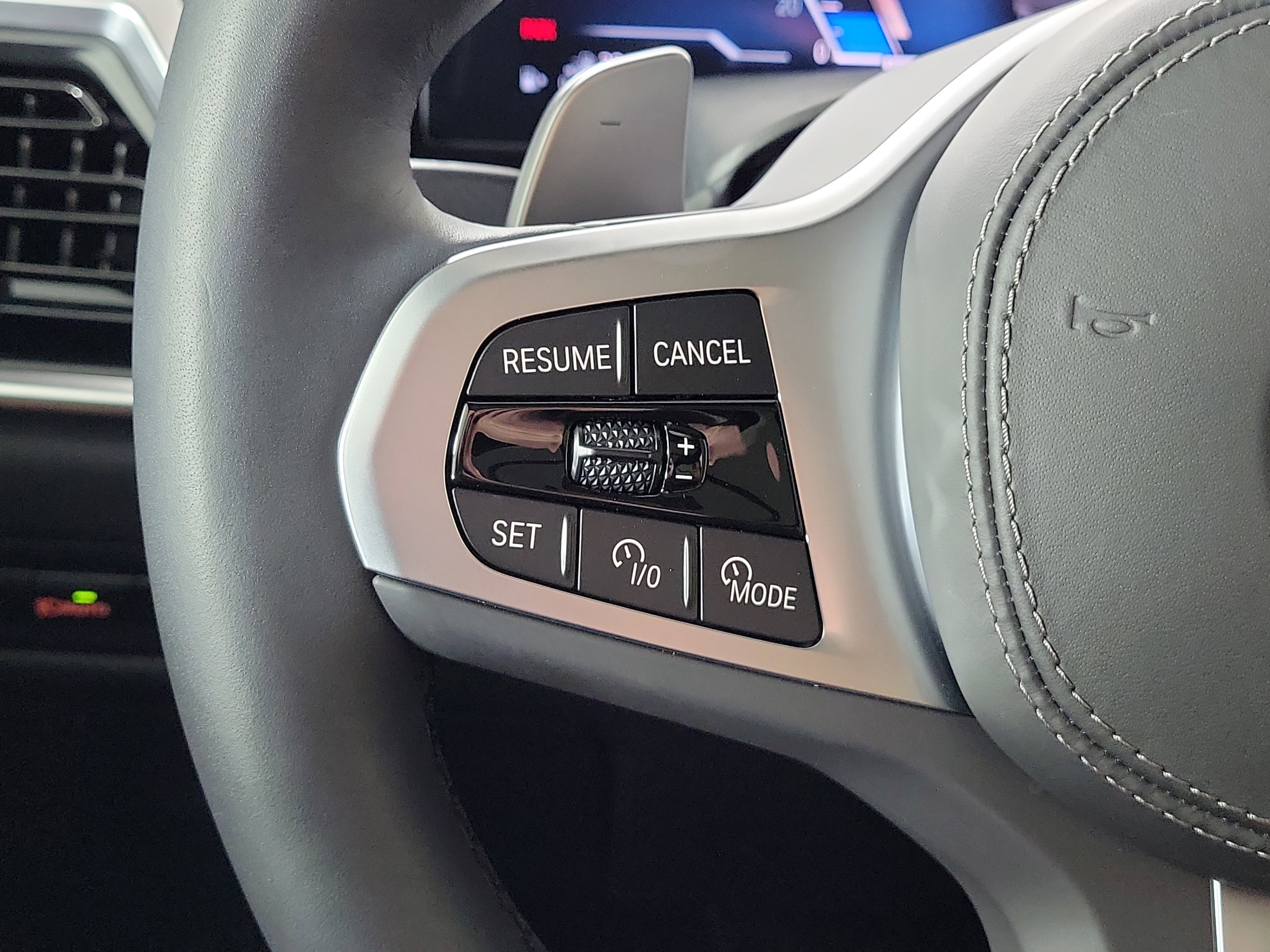 Certified 2026 BMW X5 xDrive50e w/ M Sport Package image 13