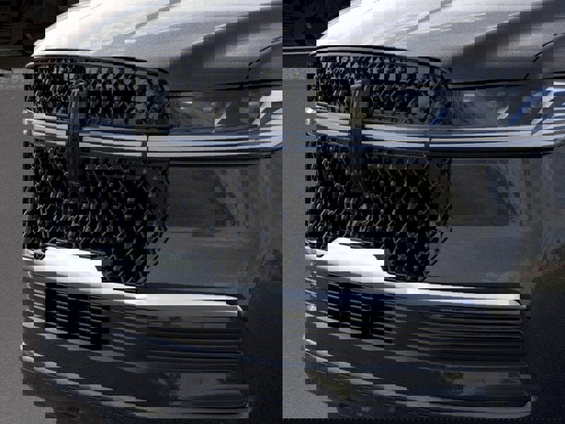 New 2025 Lincoln Navigator Reserve w/ Jet Appearance Package image 17