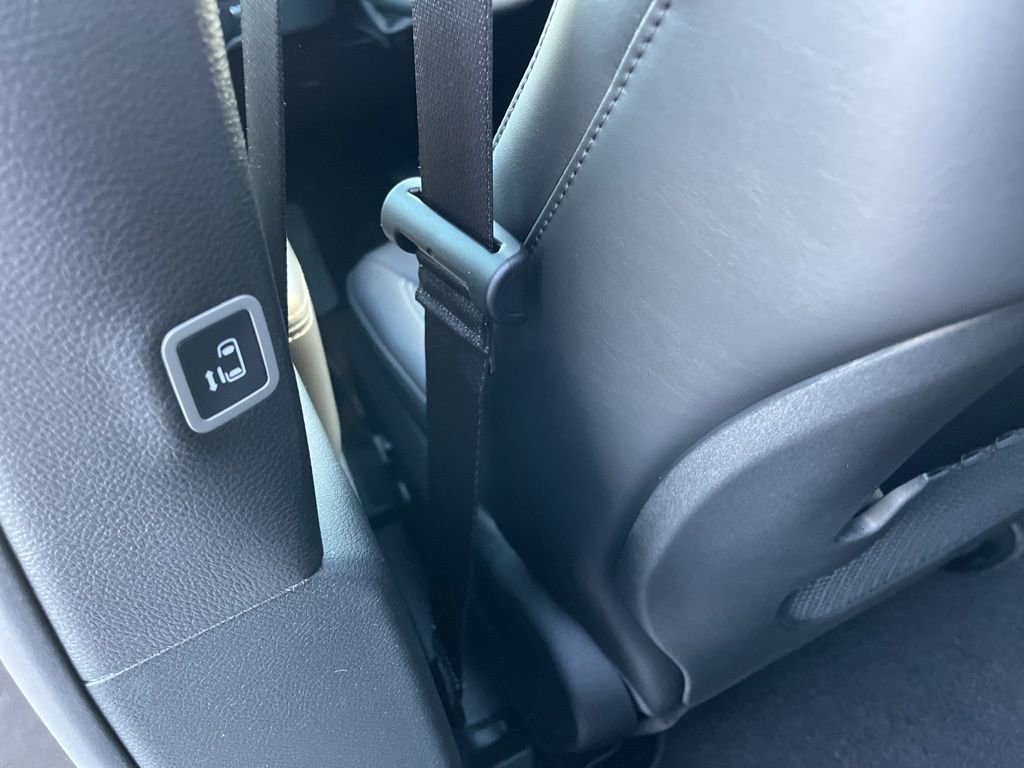 New 2026 Chrysler Pacifica Select w/ S Appearance Package image 42