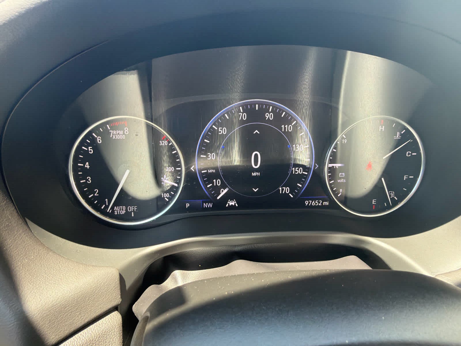 Used 2022 Buick Enclave Avenir w/ Avenir Technology Package AWD/4WD image 18