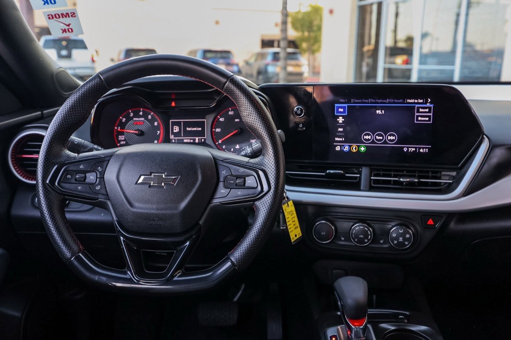 Used 2024 Chevrolet Trax RS w/ Driver Confidence Package image 22