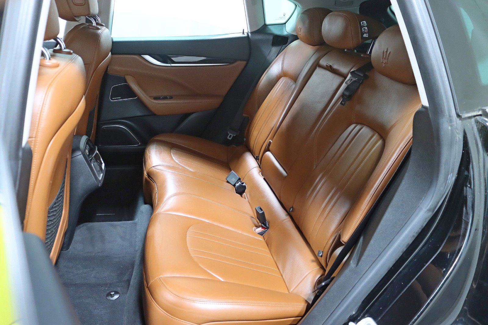 Used 2017 Maserati Levante S image 27