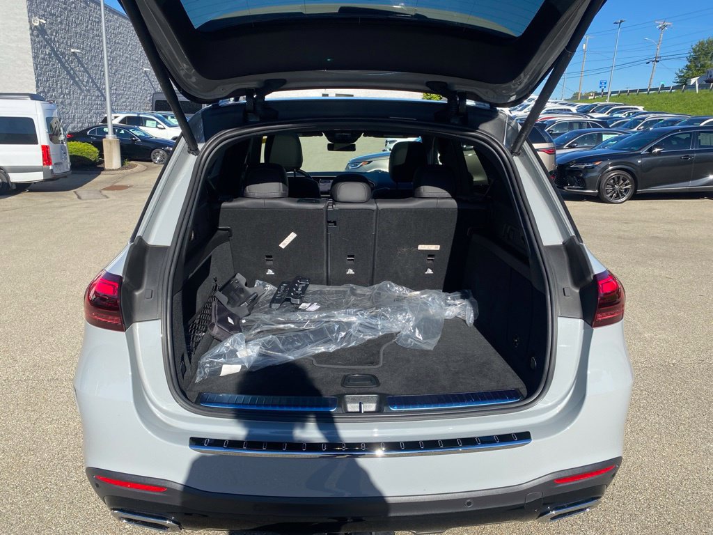 New 2026 Mercedes-Benz GLS 580 4MATIC image 49