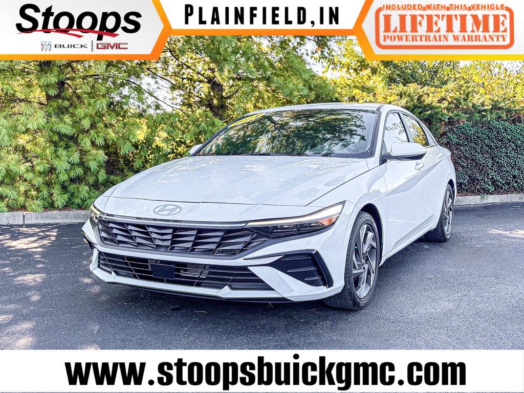Used 2024 Hyundai Elantra SEL w/ Convenience Package