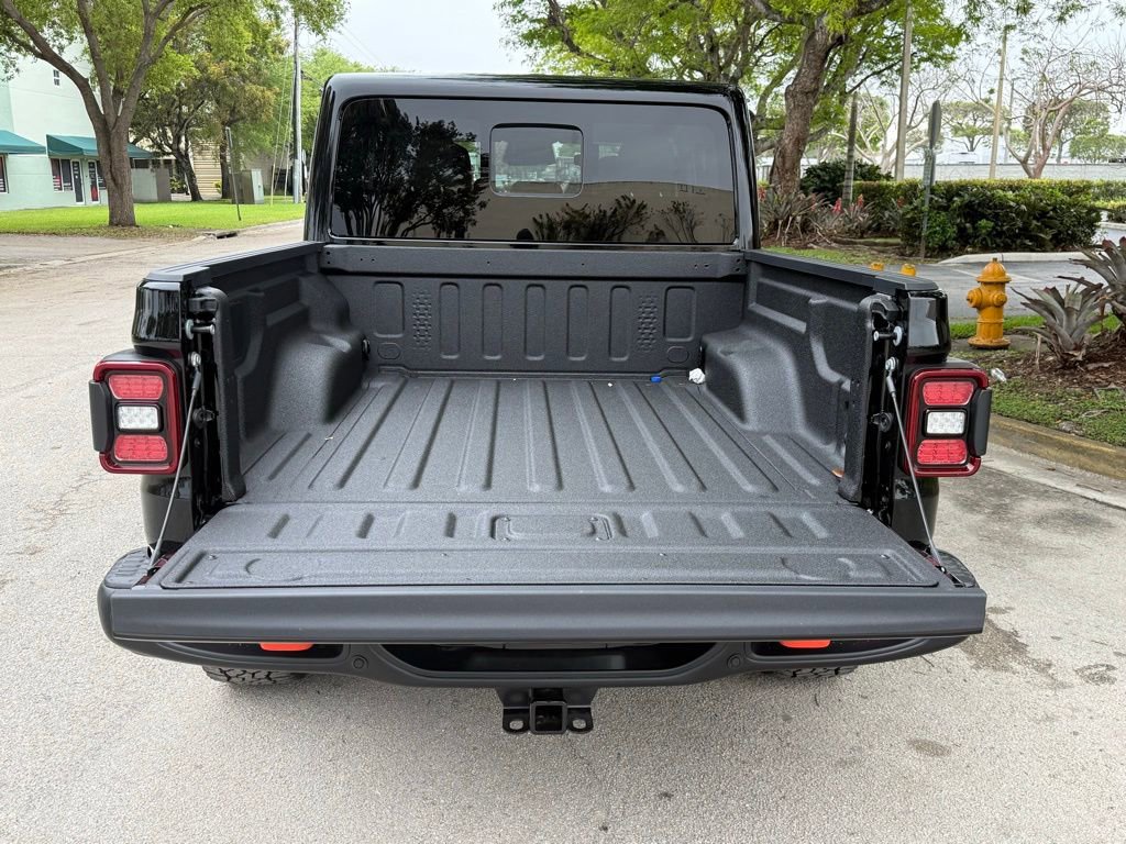 New 2026 Jeep Gladiator Mojave AWD/4WD image 39