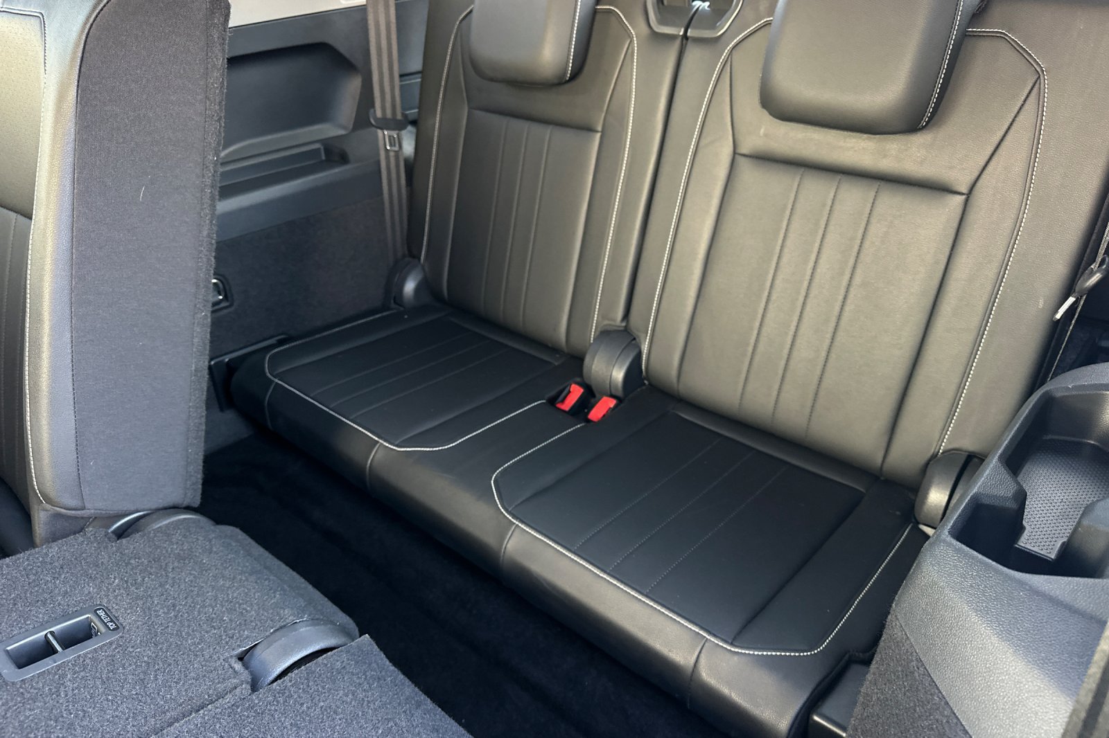 Used 2023 Volkswagen Tiguan SE FWD image 15